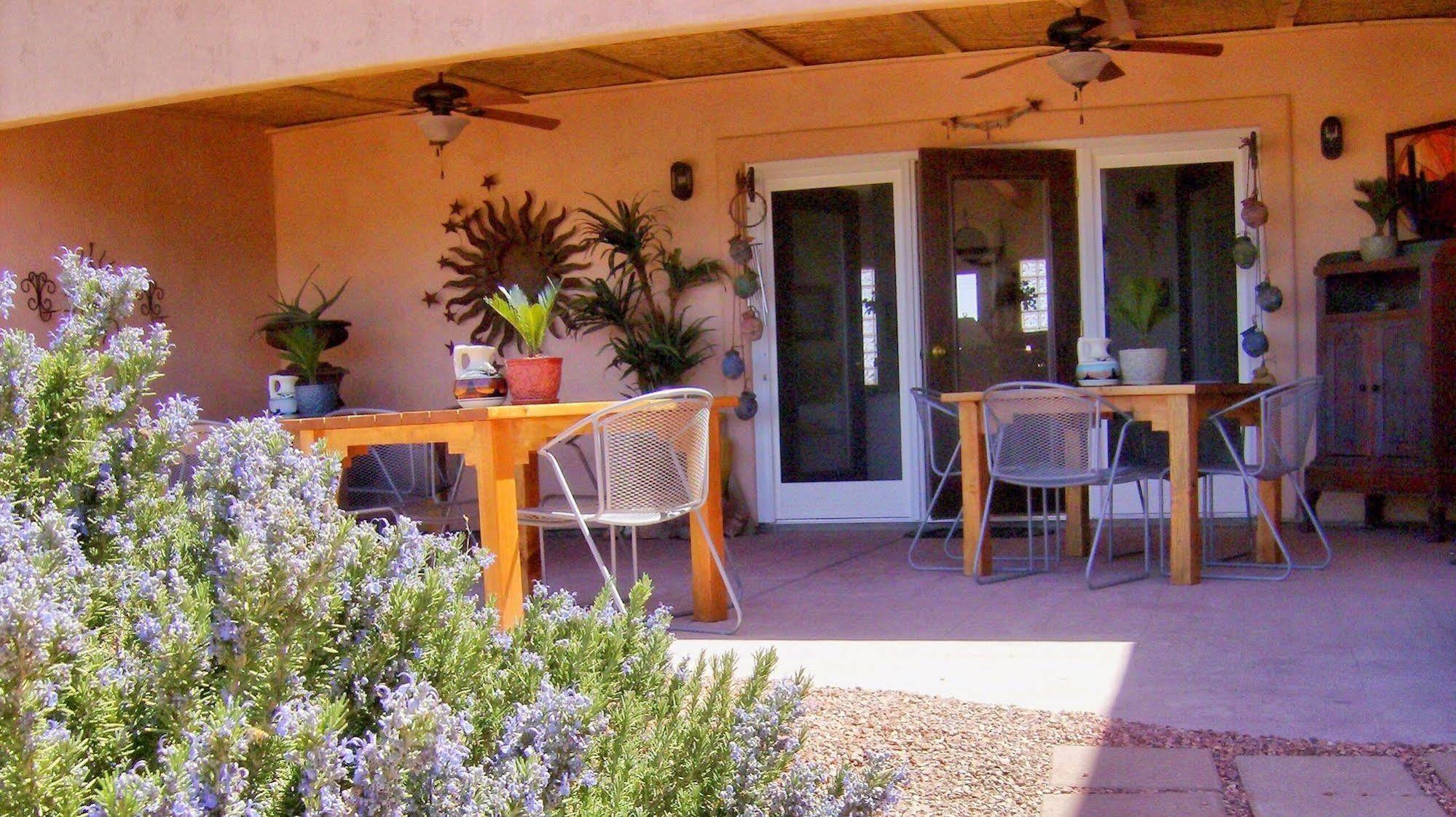 Dreamkatchers Lake Powell Bed & Breakfast Big Water Exteriér fotografie
